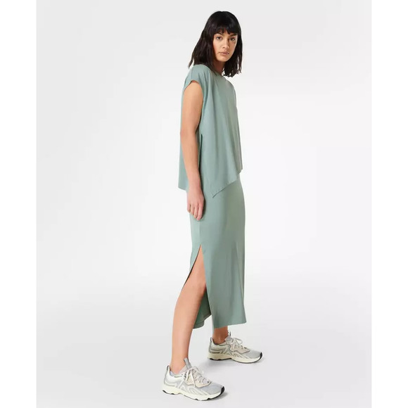 Sweaty Betty Green Midi Dress - Picture 4 of 15